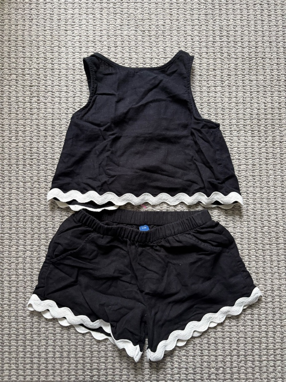 Girl’s Bundle- Size 8 - Picture 5 of 6